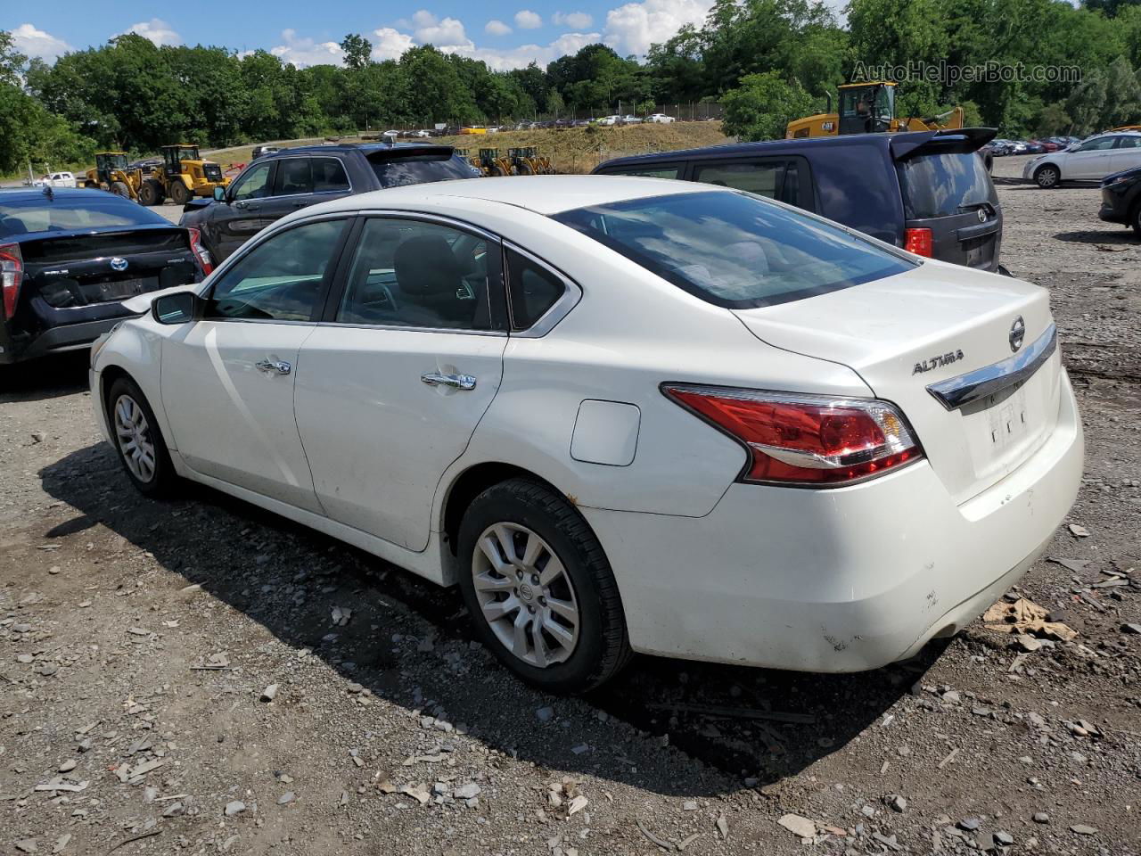 2015 Nissan Altima 2.5 White vin: 1N4AL3AP5FC122665