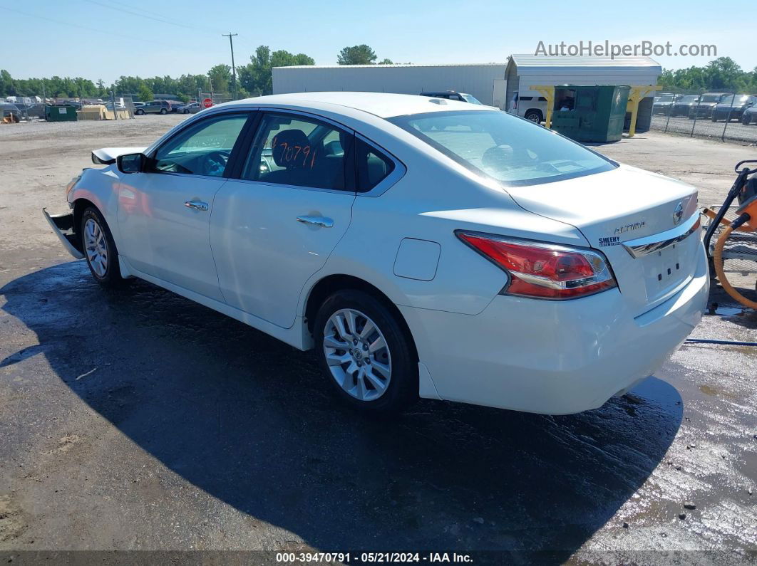 2015 Nissan Altima 2.5 S White vin: 1N4AL3AP5FC165192