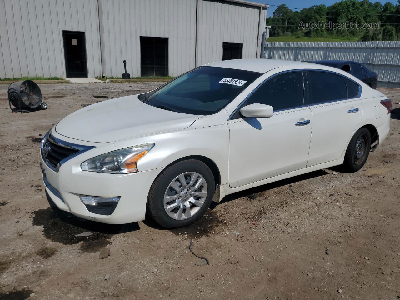 2015 Nissan Altima 2.5 White vin: 1N4AL3AP5FC221129