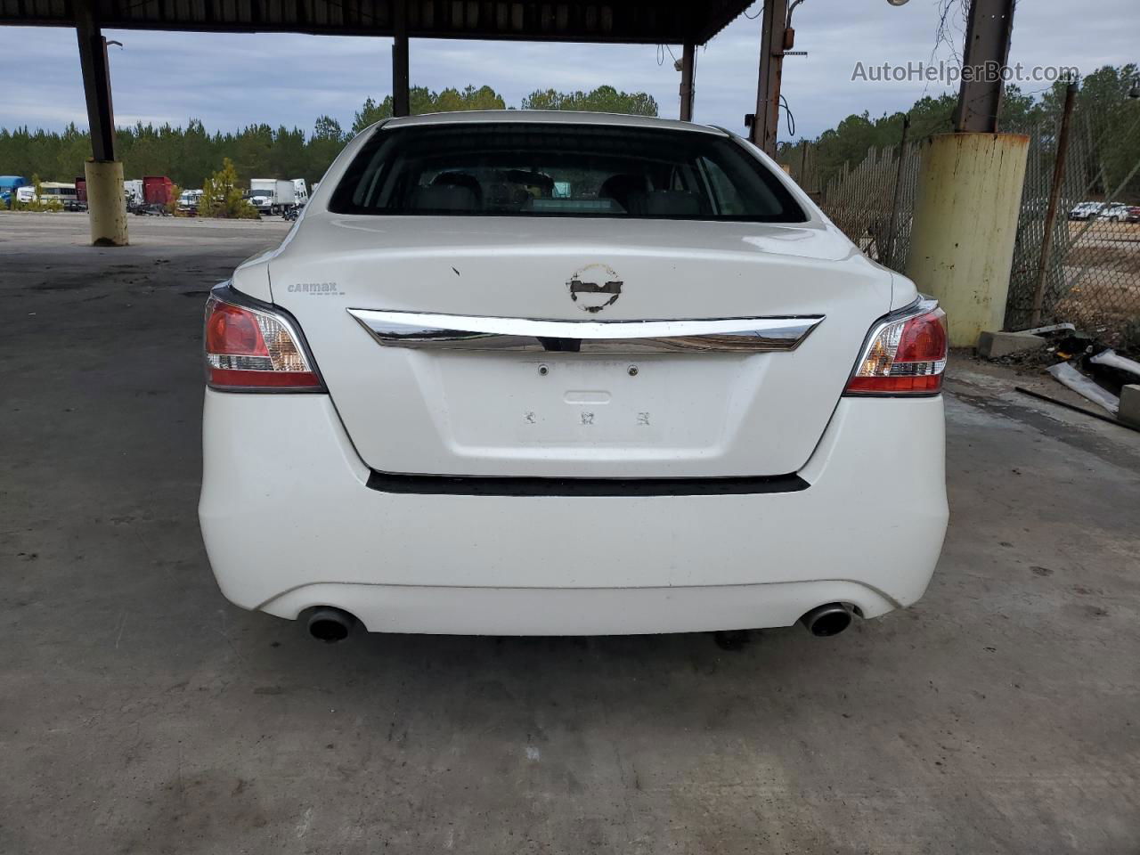 2015 Nissan Altima 2.5 Белый vin: 1N4AL3AP5FC461362