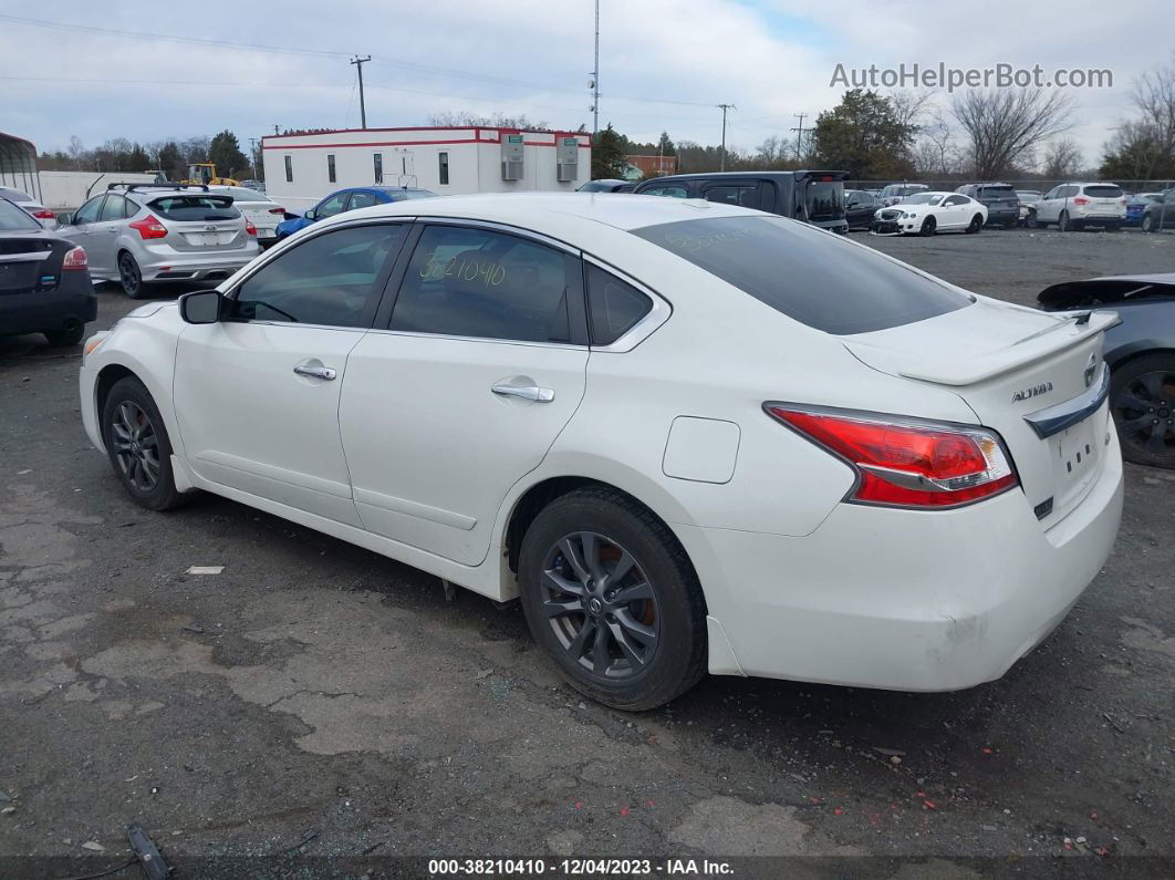 2015 Nissan Altima 2.5 S White vin: 1N4AL3AP5FN920880