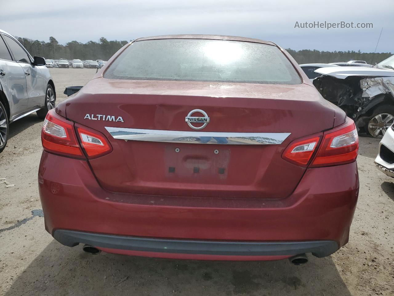 2016 Nissan Altima 2.5 Red vin: 1N4AL3AP5GN386782