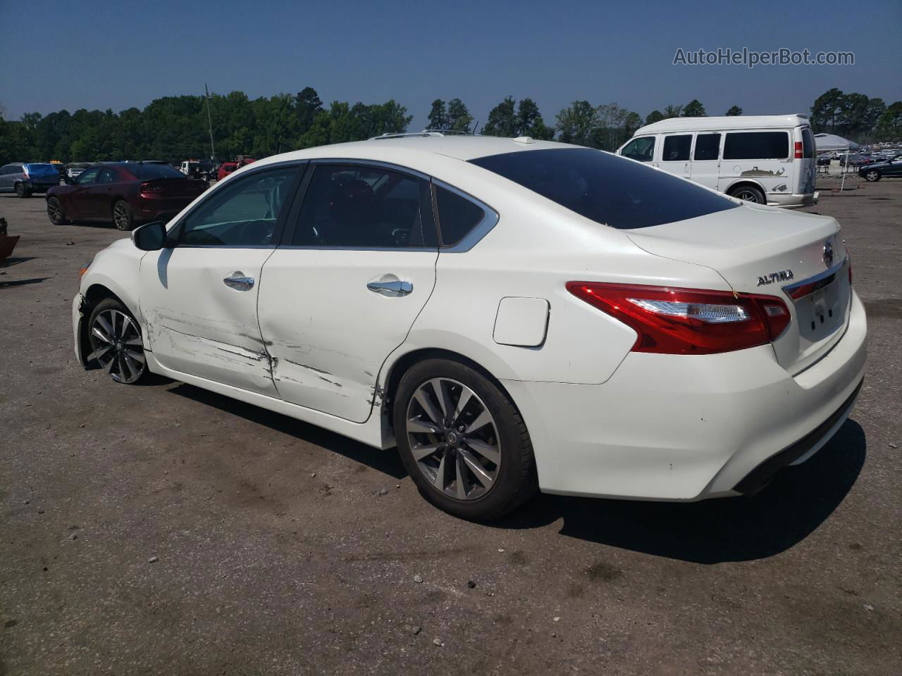 2017 Nissan Altima 2.5 White vin: 1N4AL3AP5HC177183