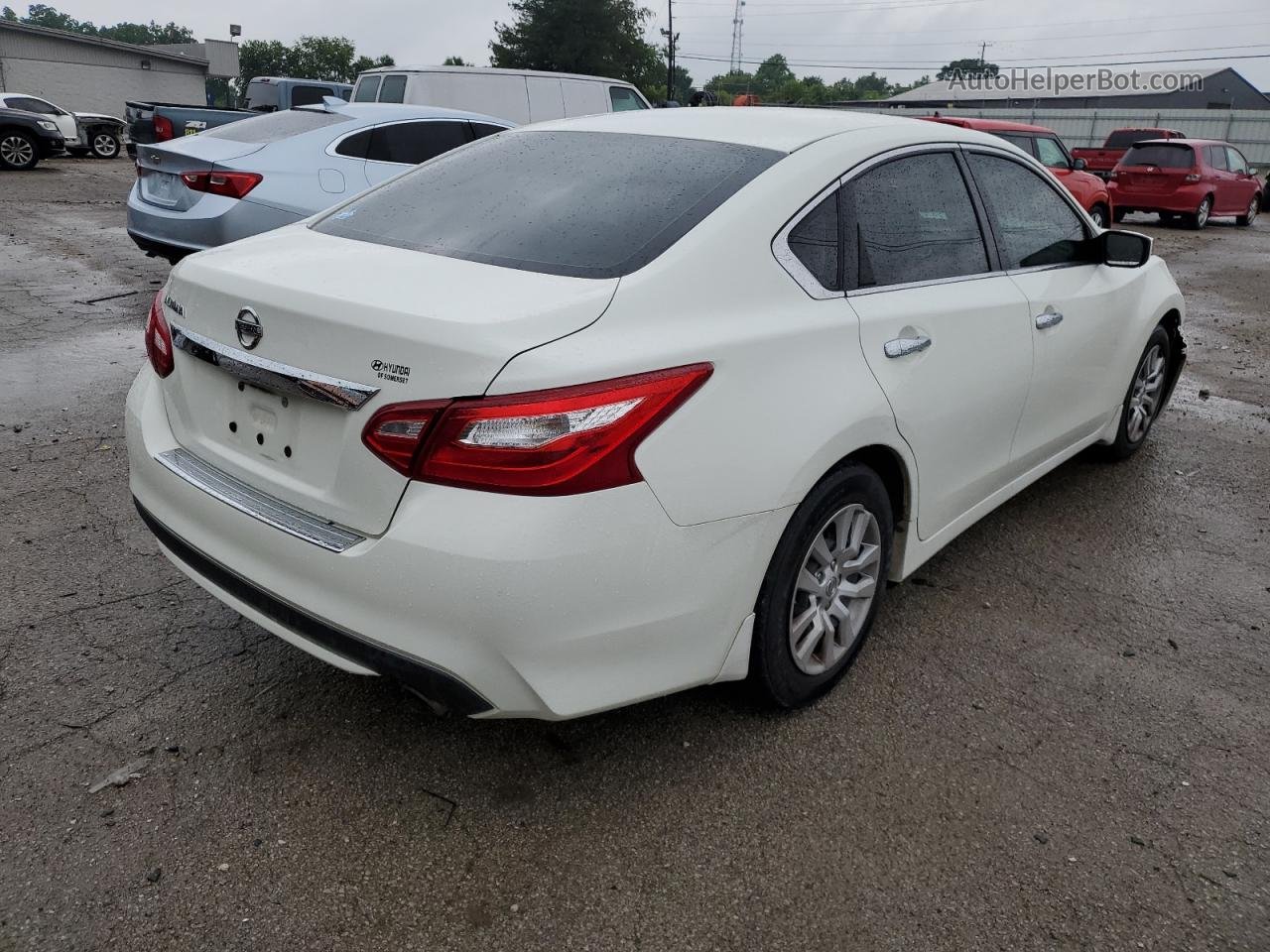 2017 Nissan Altima 2.5 Белый vin: 1N4AL3AP5HC263433