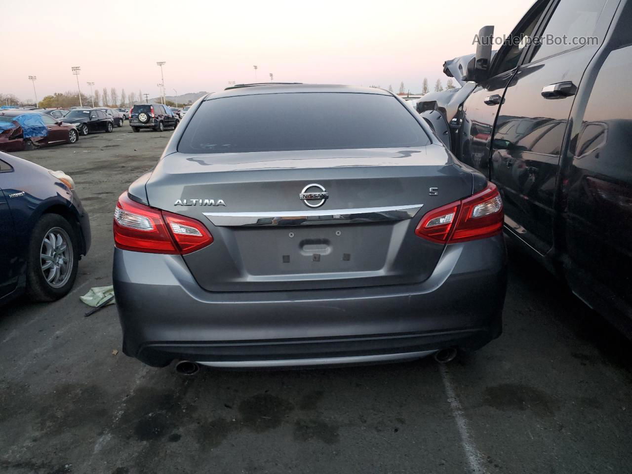 2017 Nissan Altima 2.5 Gray vin: 1N4AL3AP5HN303238