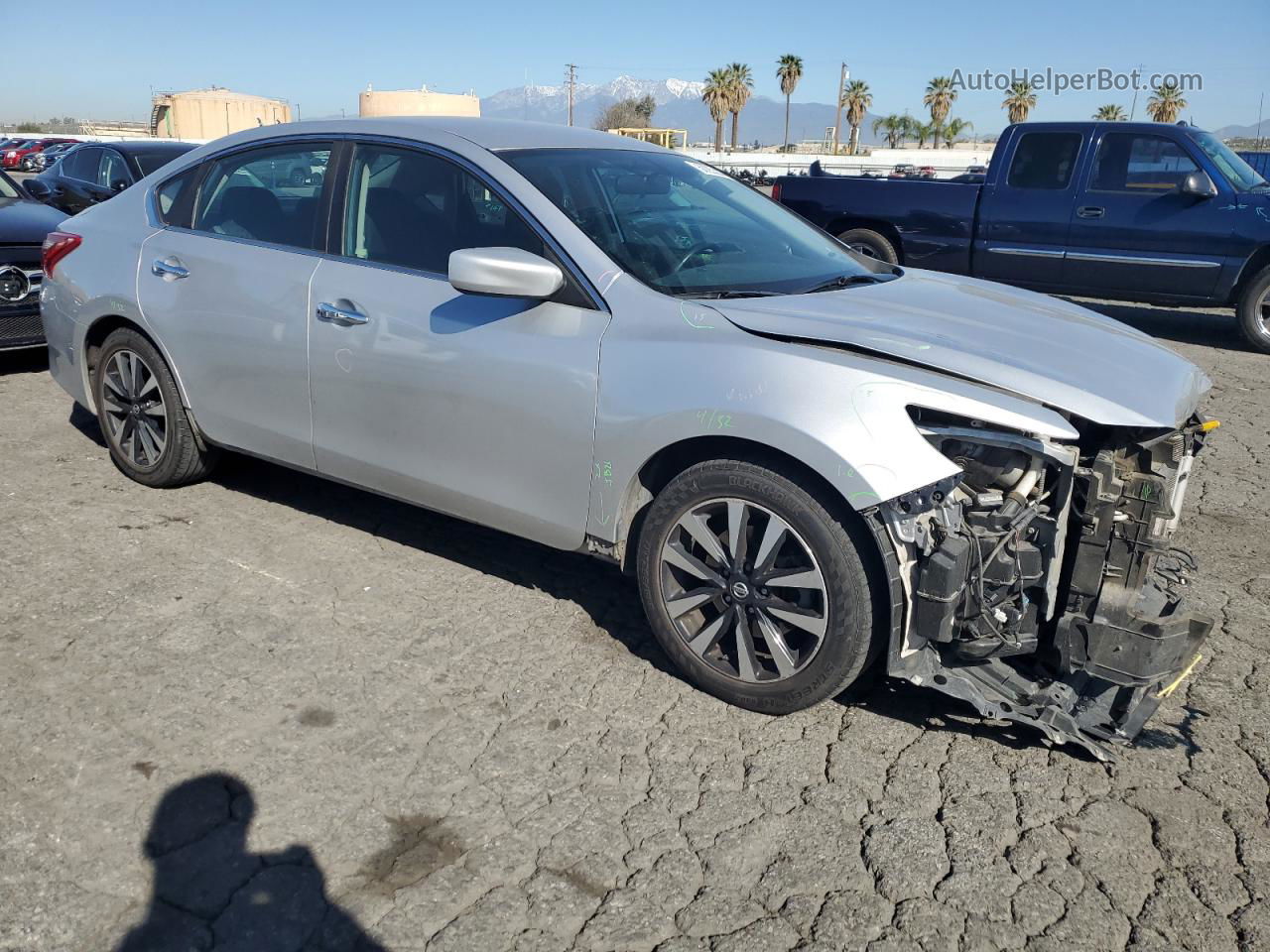 2018 Nissan Altima 2.5 Silver vin: 1N4AL3AP5JC235329