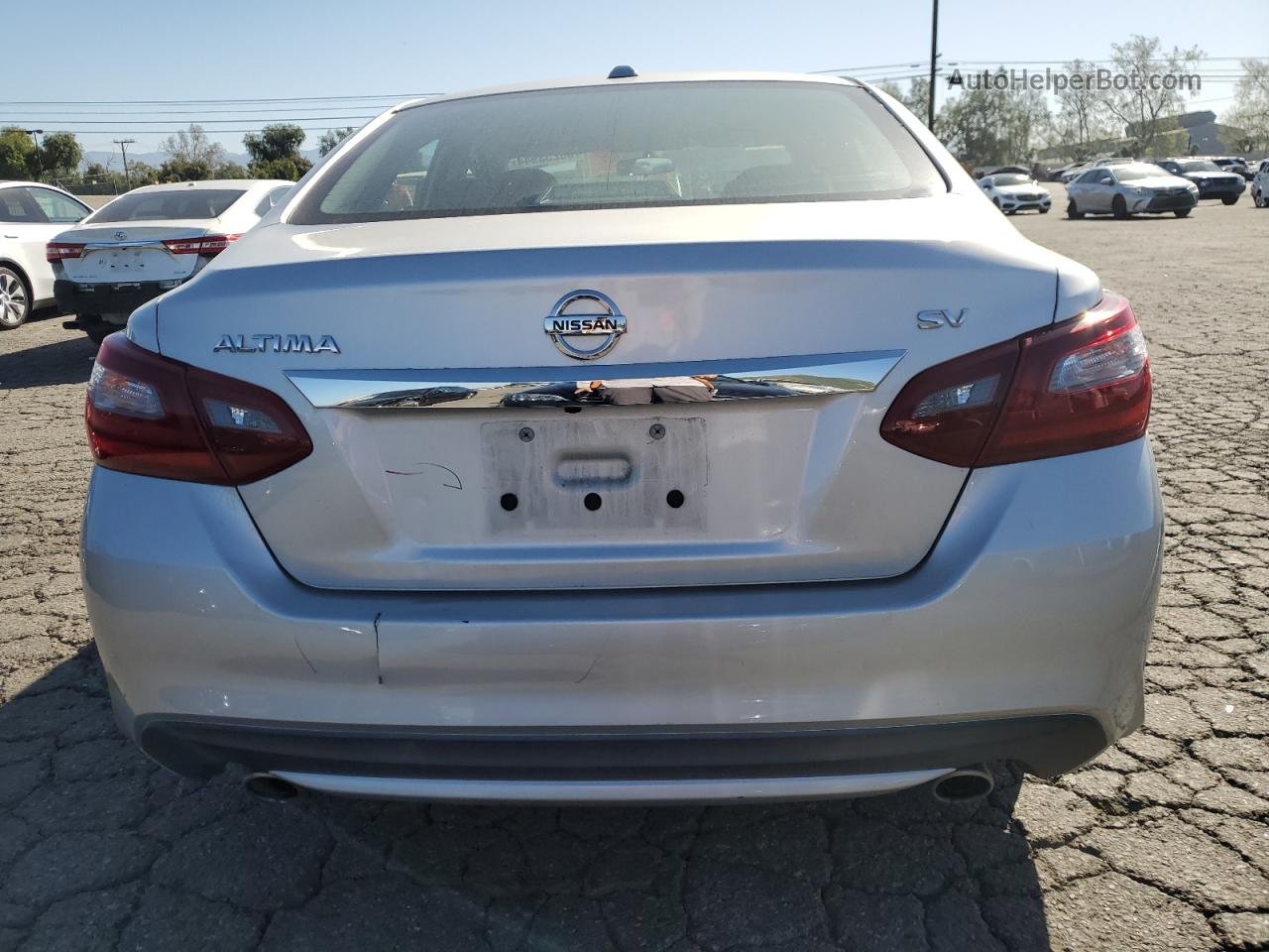 2018 Nissan Altima 2.5 Silver vin: 1N4AL3AP5JC235329