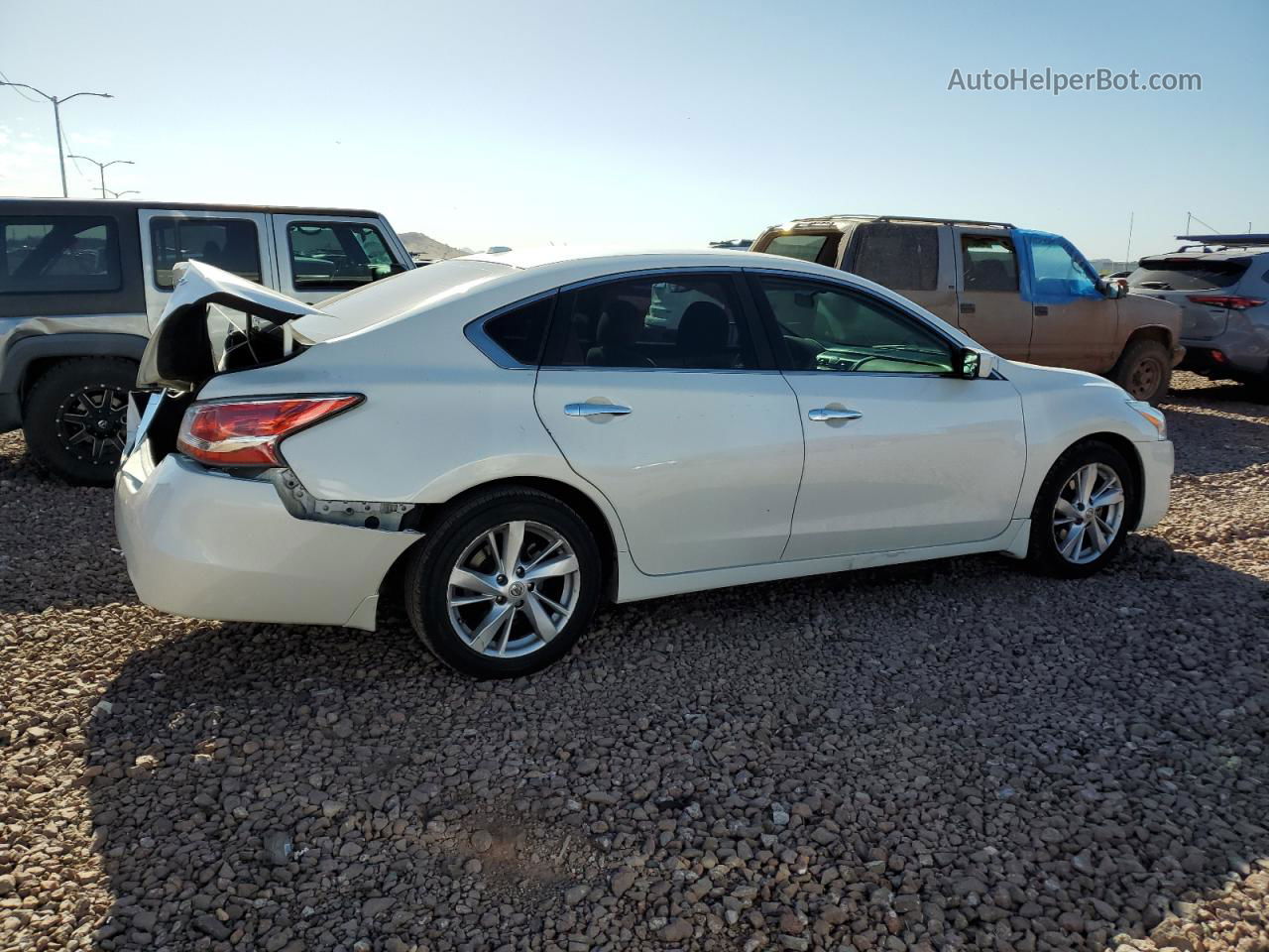 2014 Nissan Altima 2.5 White vin: 1N4AL3AP6EC425534