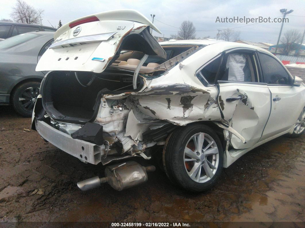 2014 Nissan Altima 2.5 Sv White vin: 1N4AL3AP6EN245474