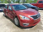 2015 Nissan Altima 2.5 Red vin: 1N4AL3AP6FC430847