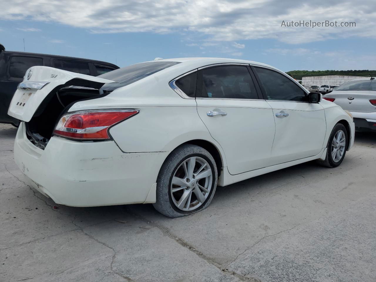 2015 Nissan Altima 2.5 White vin: 1N4AL3AP6FC583079