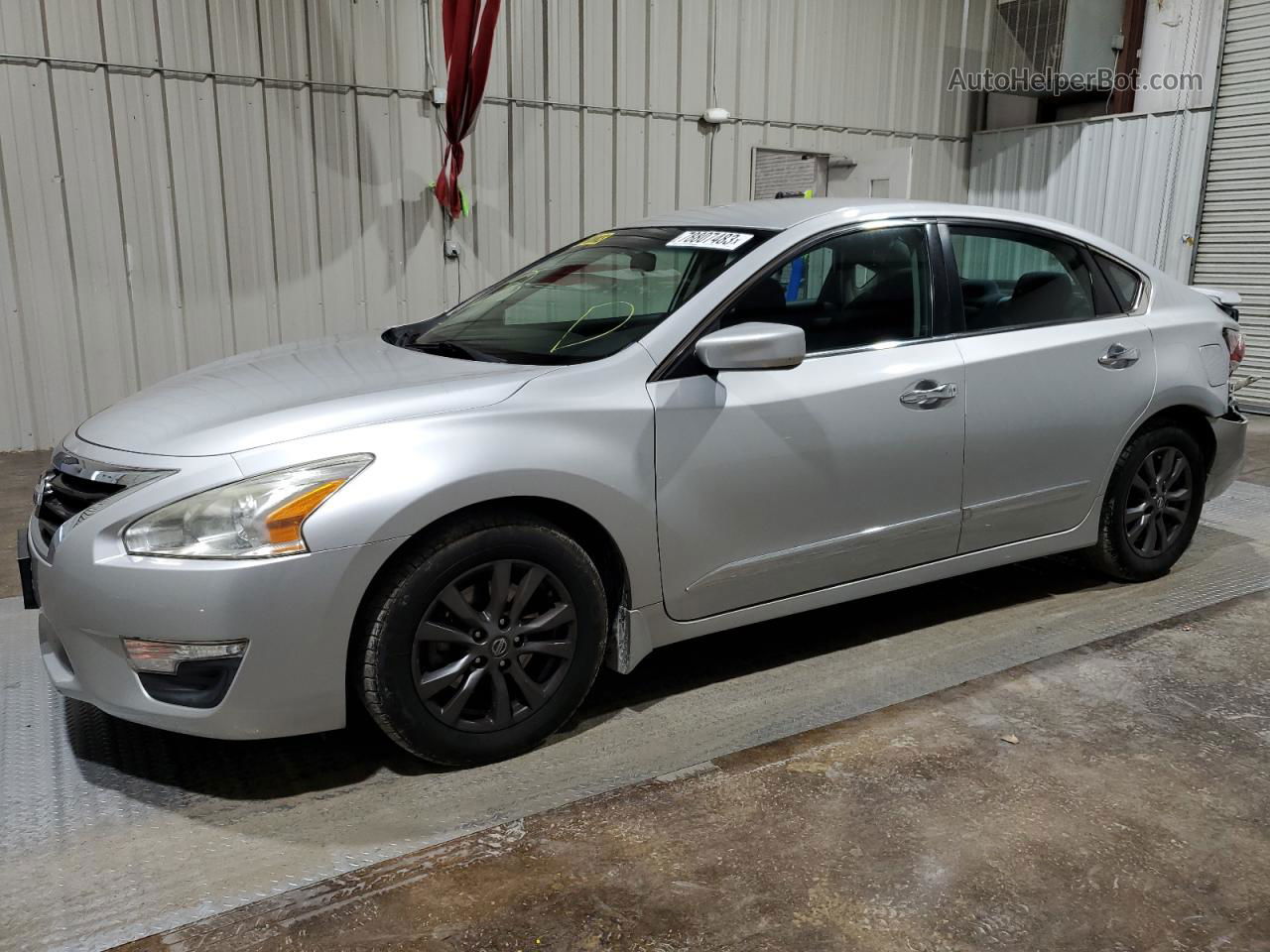 2015 Nissan Altima 2.5 Серебряный vin: 1N4AL3AP6FC587410