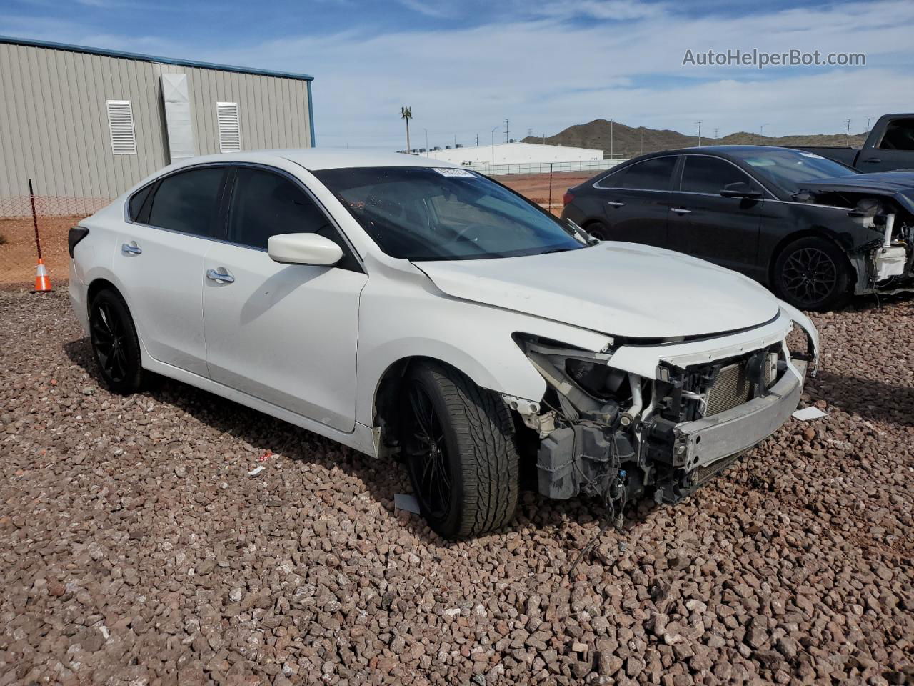 2015 Nissan Altima 2.5 White vin: 1N4AL3AP6FN385400