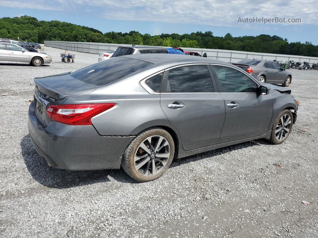 2016 Nissan Altima 2.5 Silver vin: 1N4AL3AP6GC204017