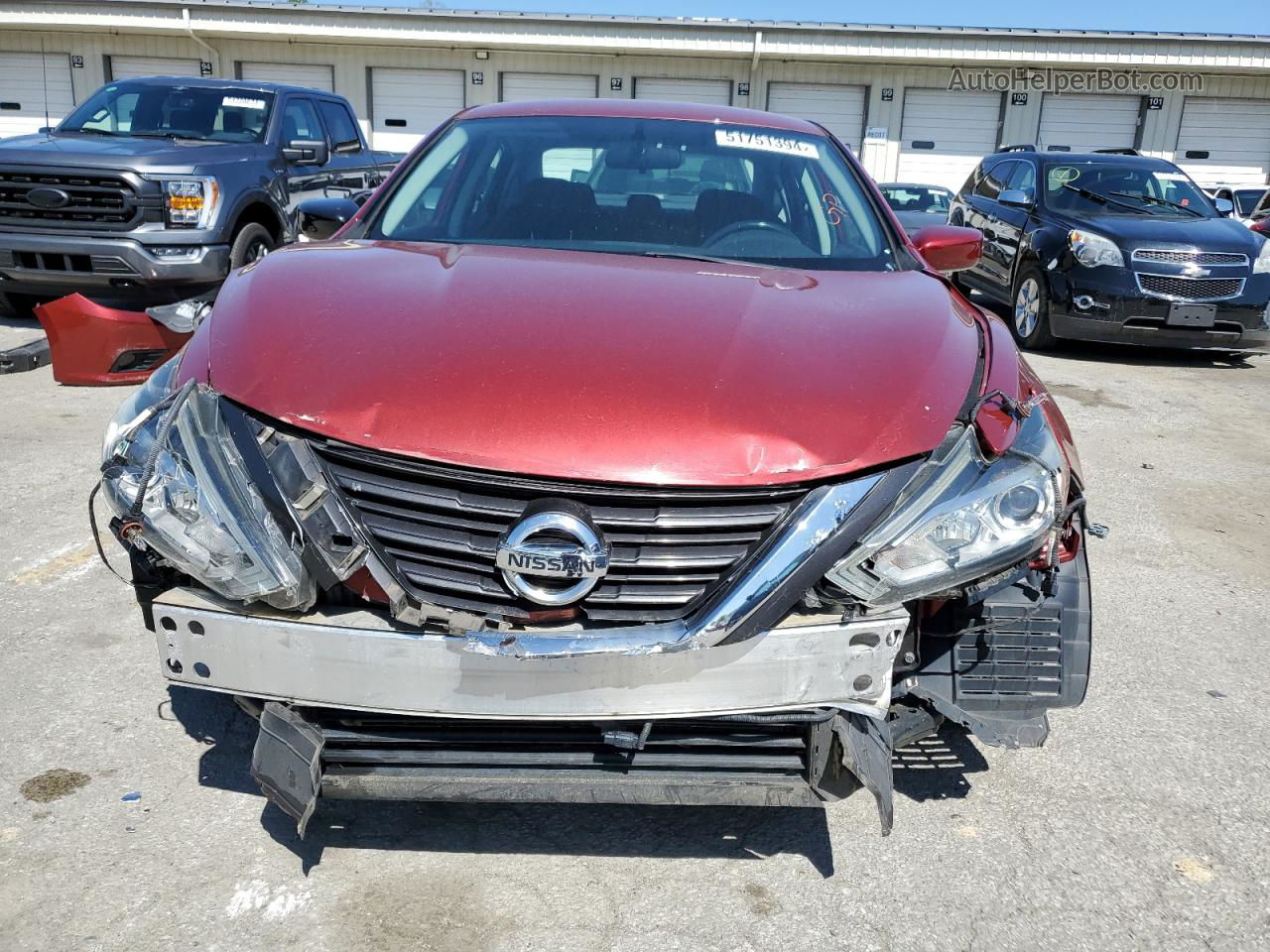 2017 Nissan Altima 2.5 Red vin: 1N4AL3AP6HC117445