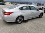 2017 Nissan Altima 2.5 Серебряный vin: 1N4AL3AP6HC181839