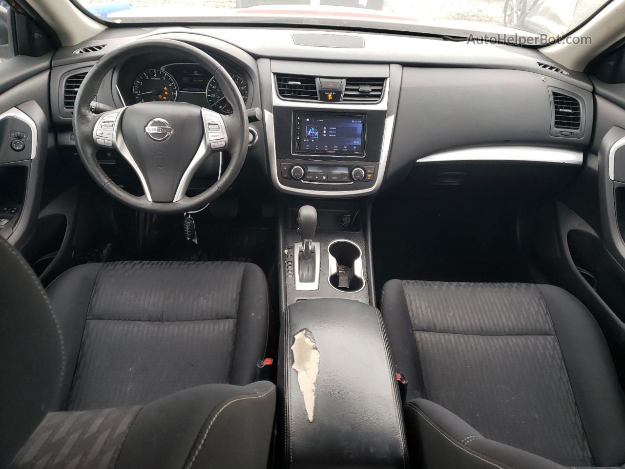 2017 Nissan Altima 2.5 Красный vin: 1N4AL3AP6HC265319