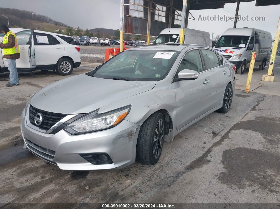 2017 Nissan Altima 2.5 Sv Серебряный vin: 1N4AL3AP6HC493045