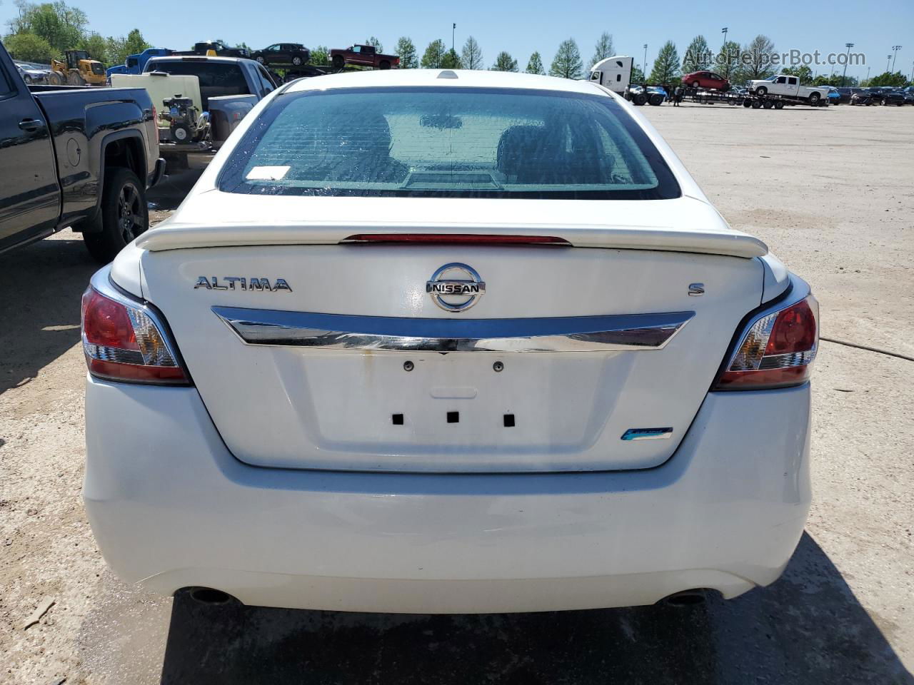 2014 Nissan Altima 2.5 White vin: 1N4AL3AP7EC410508