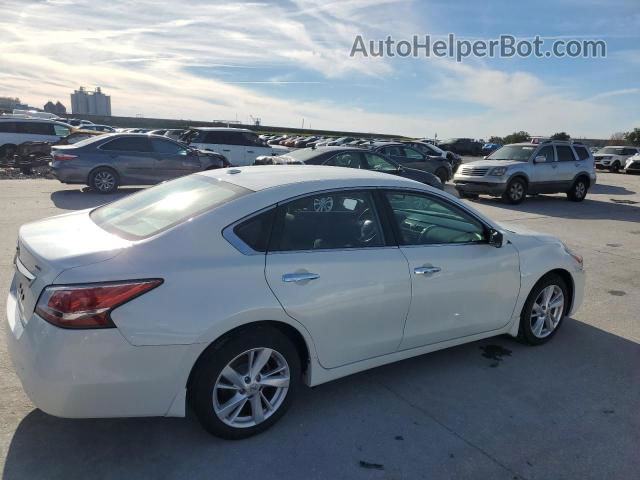 2015 Nissan Altima 2.5 White vin: 1N4AL3AP7FC178638