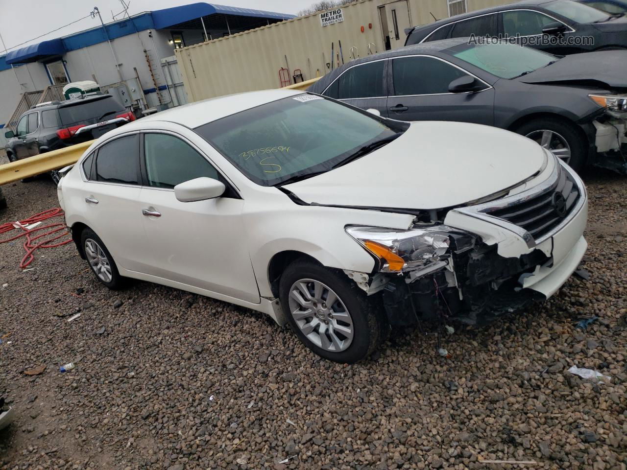 2015 Nissan Altima 2.5 White vin: 1N4AL3AP7FC184052