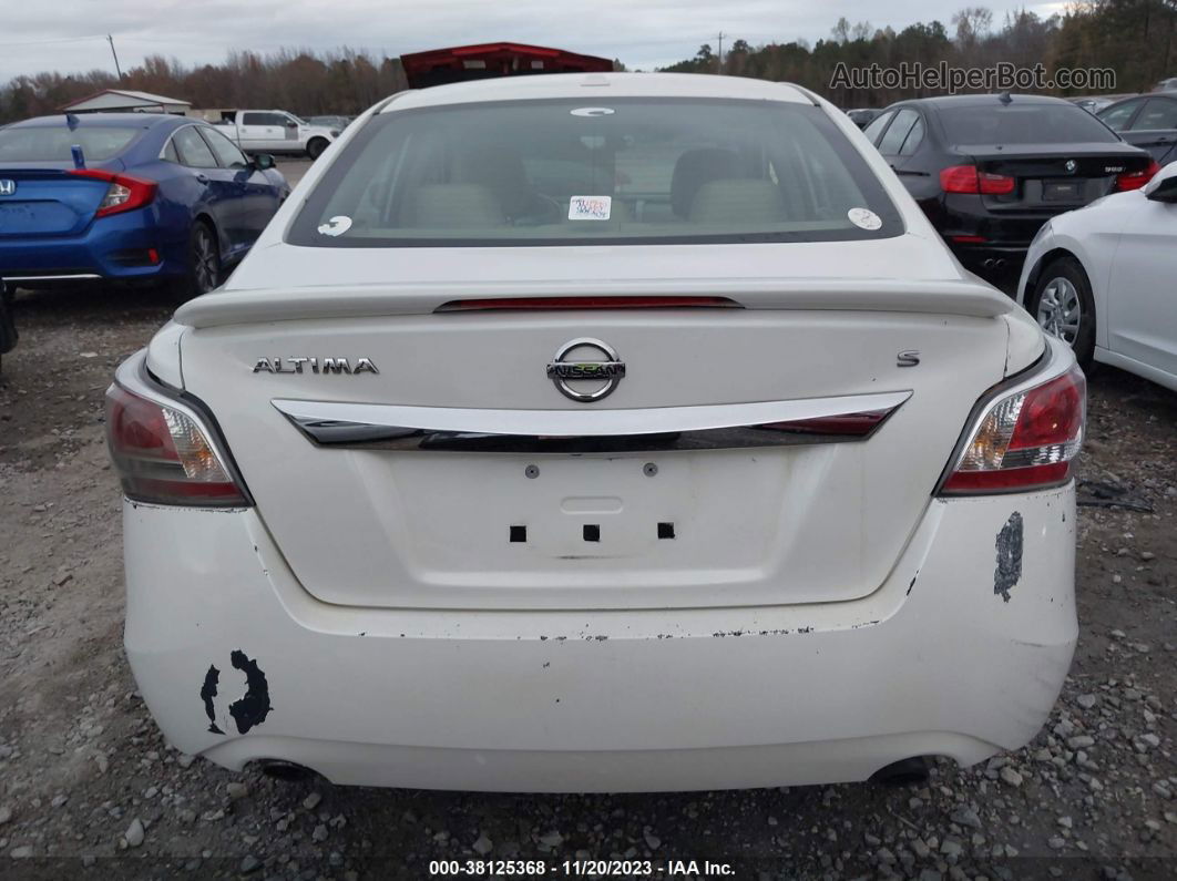 2015 Nissan Altima 2.5 S White vin: 1N4AL3AP7FC196380