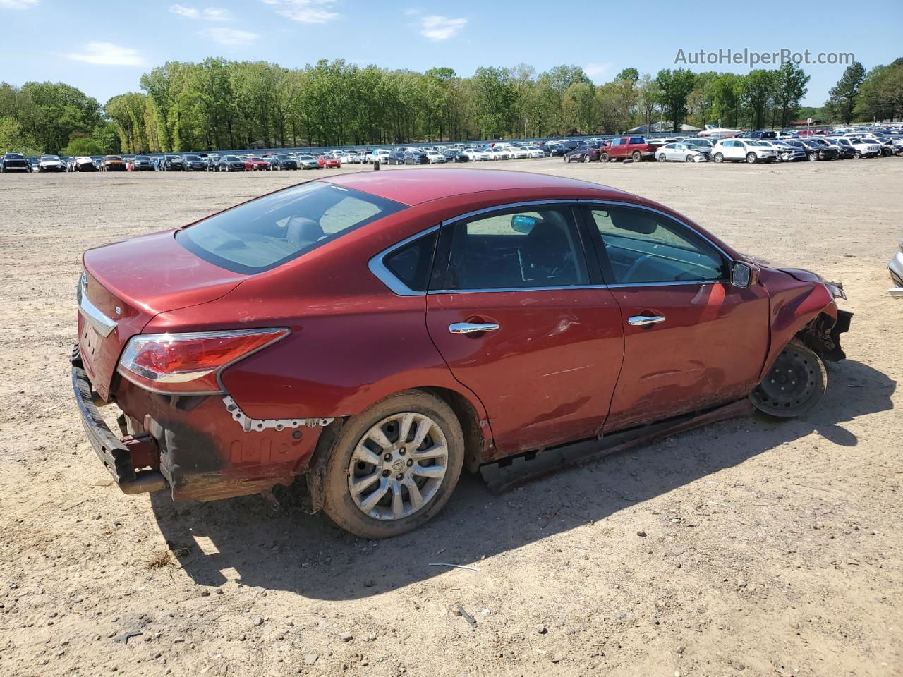 2015 Nissan Altima 2.5 Red vin: 1N4AL3AP7FC205398