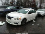 2015 Nissan Altima 2.5 S White vin: 1N4AL3AP7FC217602