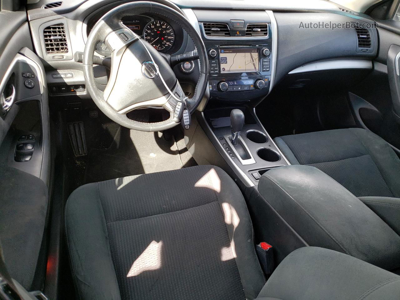 2015 Nissan Altima 2.5 Серебряный vin: 1N4AL3AP7FC231211