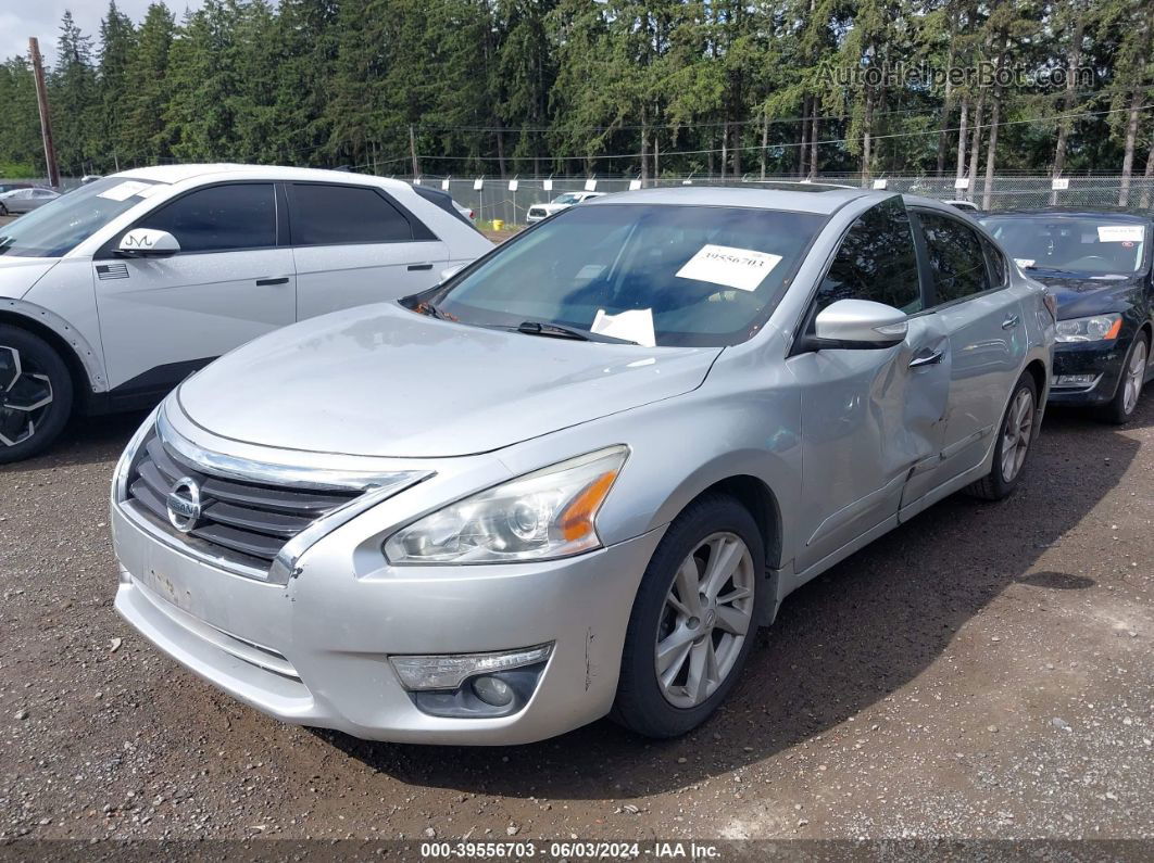 2015 Nissan Altima 2.5 Sv Серебряный vin: 1N4AL3AP7FC257789