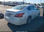 2015 Nissan Altima 2.5 S White vin: 1N4AL3AP7FC438200