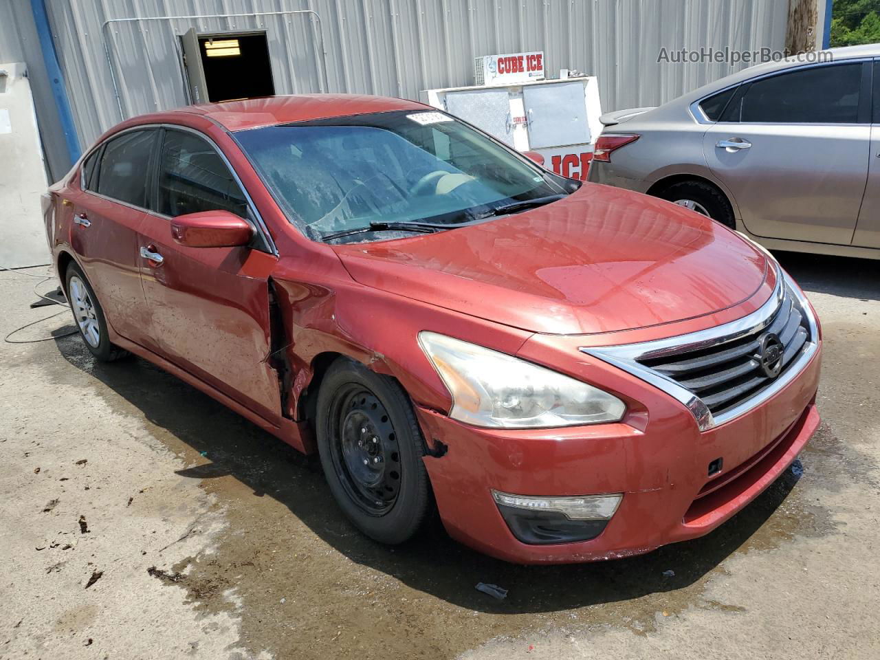 2015 Nissan Altima 2.5 Red vin: 1N4AL3AP7FC465140