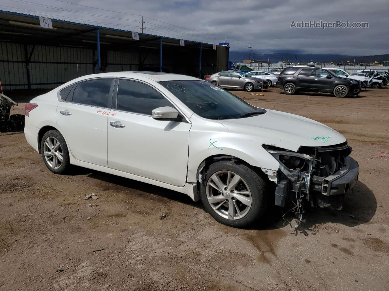 2015 Nissan Altima 2.5 White vin: 1N4AL3AP7FN396602