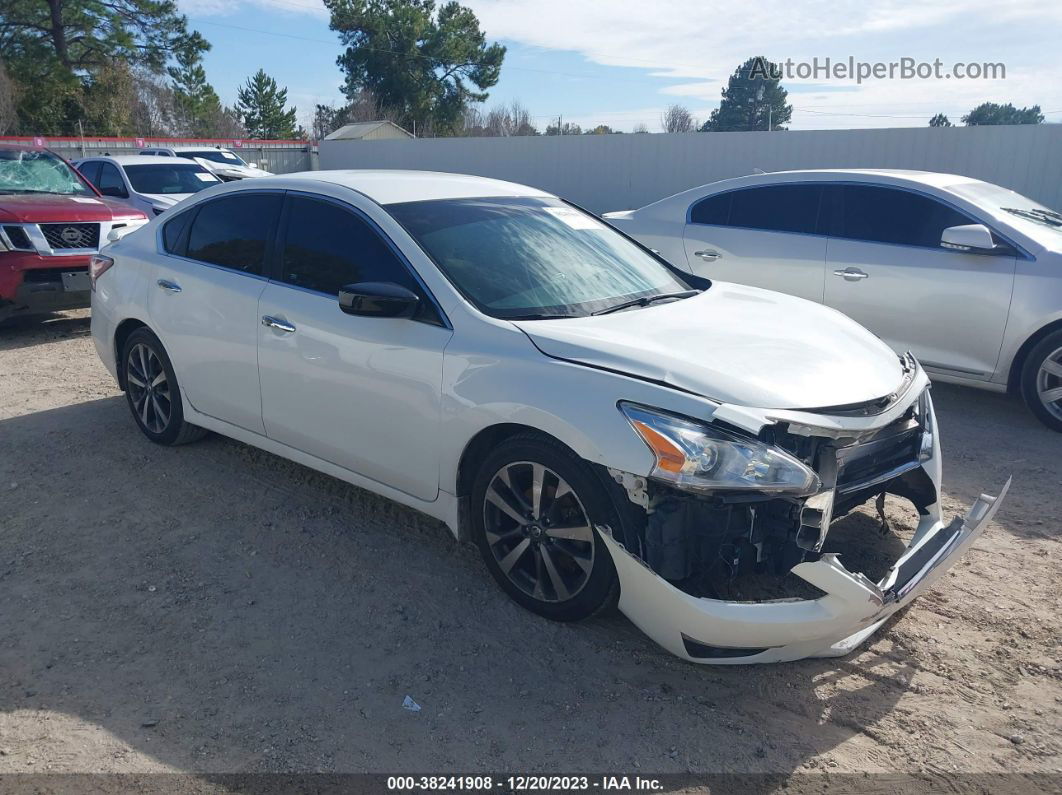 2015 Nissan Altima 2.5 S White vin: 1N4AL3AP7FN403578