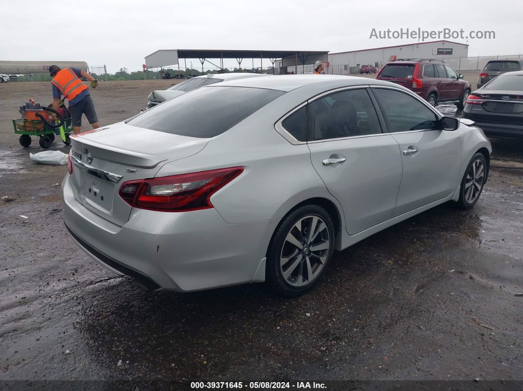 2017 Nissan Altima 2.5 Sr Silver vin: 1N4AL3AP7HC132231