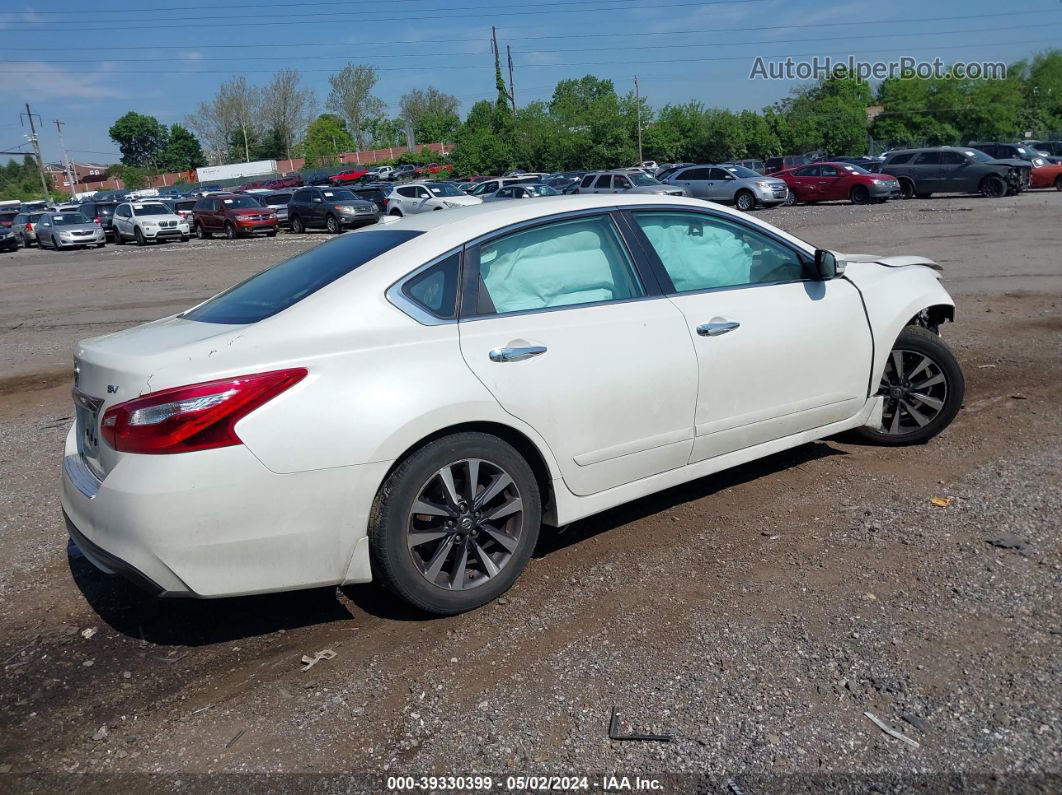 2017 Nissan Altima 2.5 Sv White vin: 1N4AL3AP7HC168369