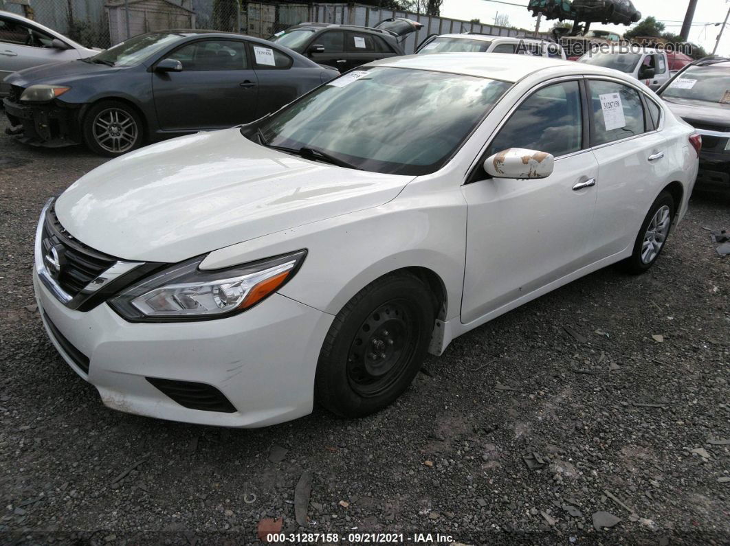 2017 Nissan Altima 2.5 S White vin: 1N4AL3AP7HC233883