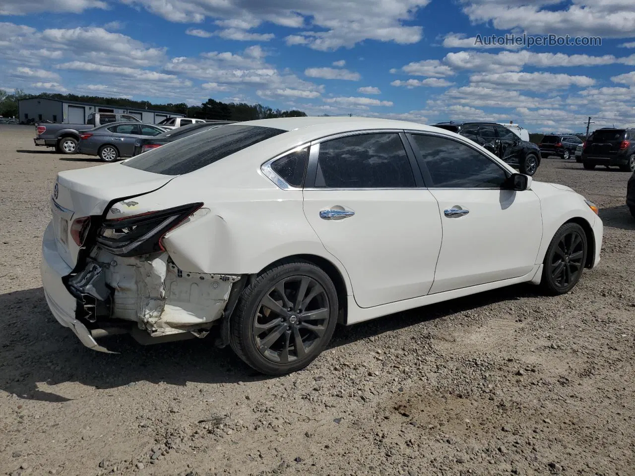 2017 Nissan Altima 2.5 White vin: 1N4AL3AP7HC283098