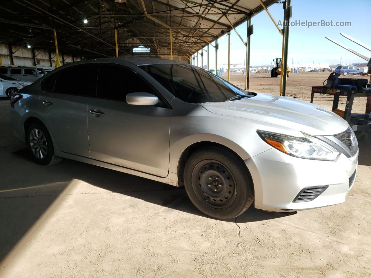 2018 Nissan Altima 2.5 Silver vin: 1N4AL3AP7JC157815