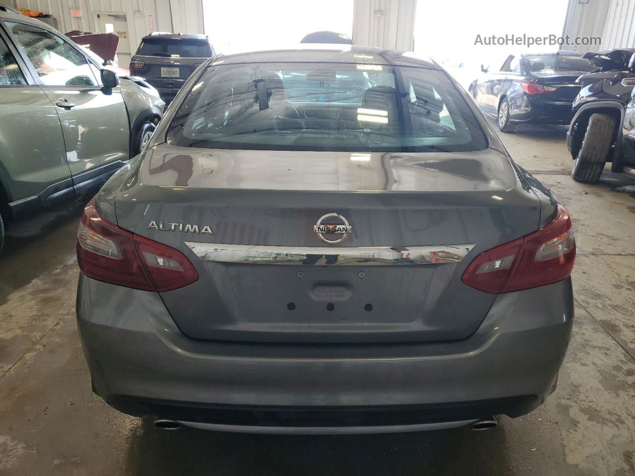 2018 Nissan Altima 2.5 Gray vin: 1N4AL3AP7JC170225