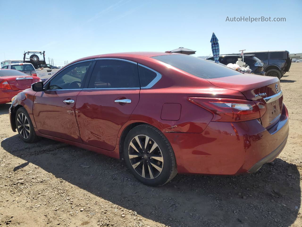 2018 Nissan Altima 2.5 Red vin: 1N4AL3AP7JC213705