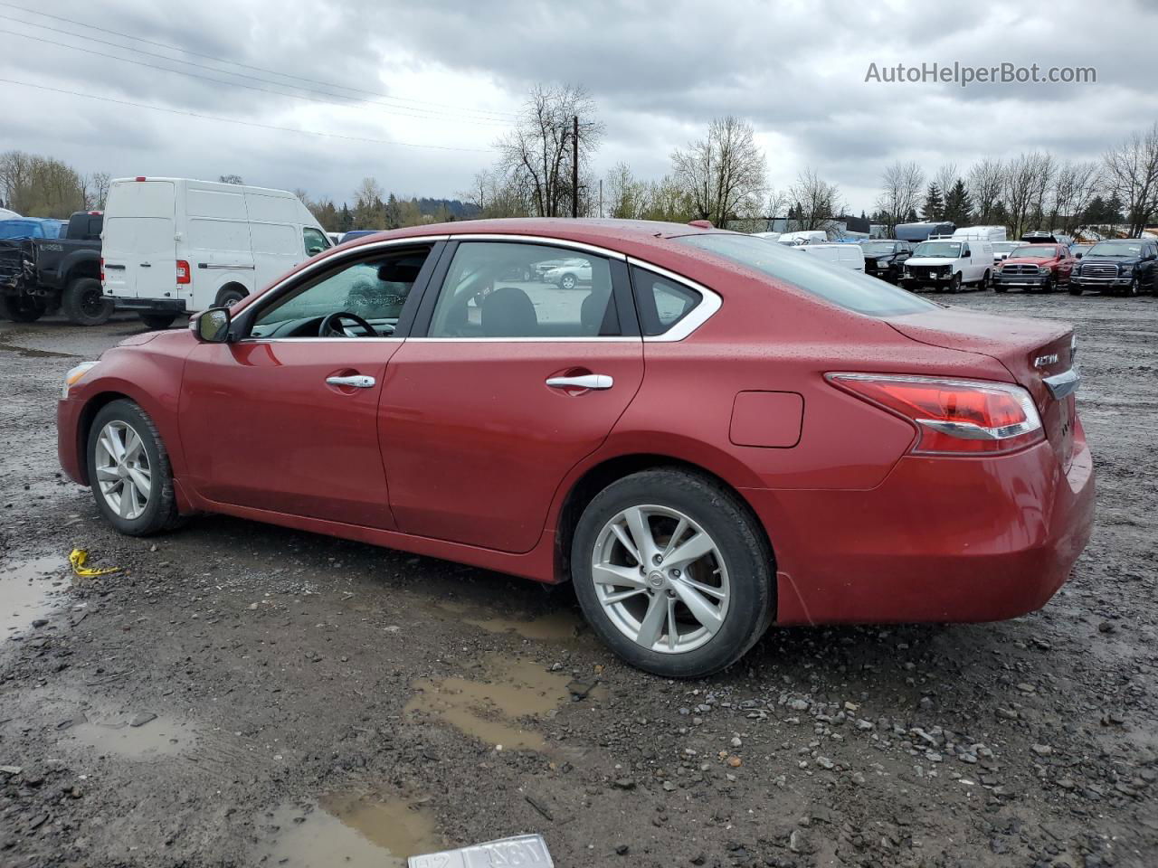 2013 Nissan Altima 2.5 Red vin: 1N4AL3AP8DN575387