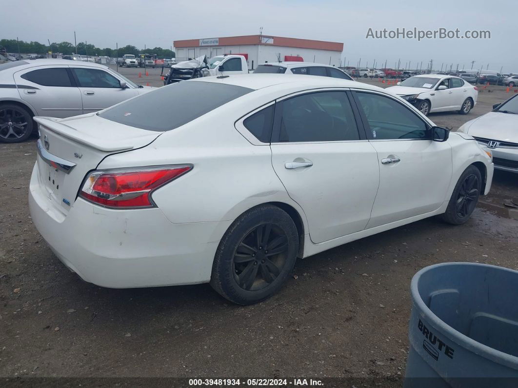 2014 Nissan Altima 2.5 Sv White vin: 1N4AL3AP8EC100268