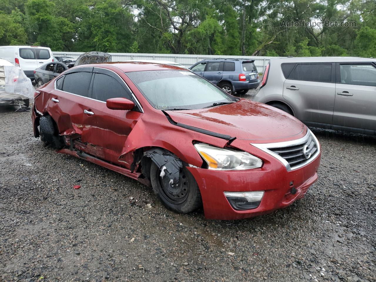 2014 Nissan Altima 2.5 Red vin: 1N4AL3AP8EN375059