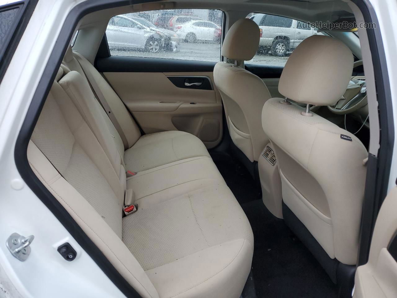 2015 Nissan Altima 2.5 White vin: 1N4AL3AP8FC460433