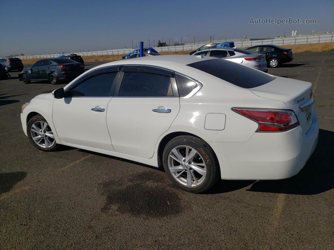 2015 Nissan Altima 2.5 White vin: 1N4AL3AP8FC499040