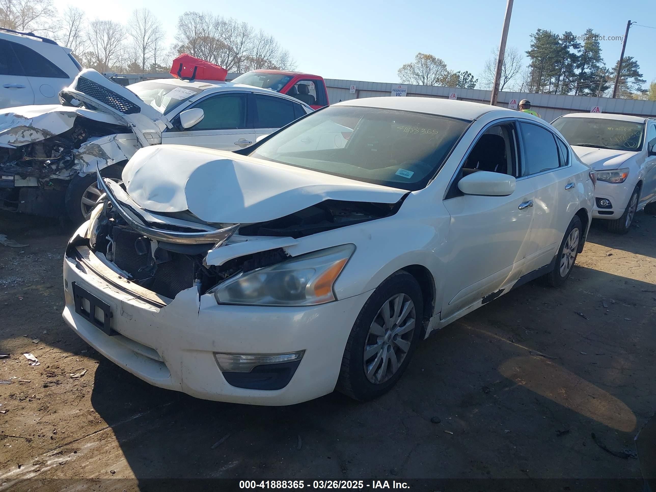 2015 Nissan Altima 2.5 S White vin: 1N4AL3AP8FC569104