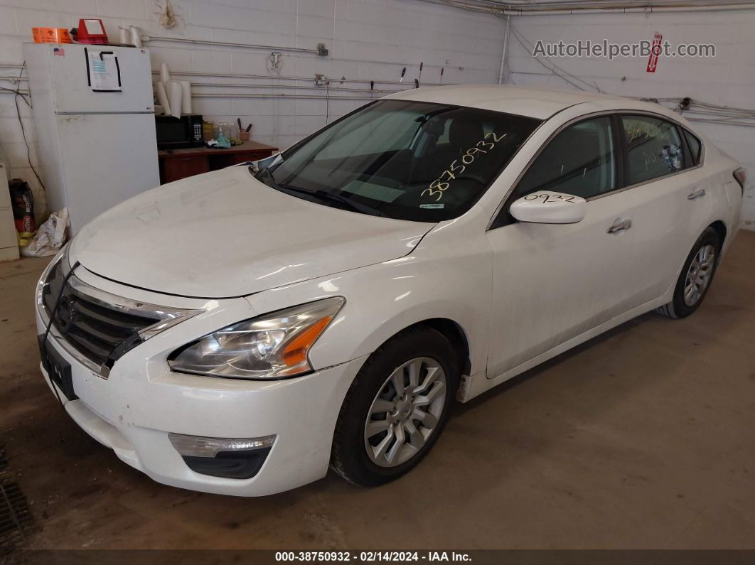 2015 Nissan Altima 2.5/2.5 S/2.5 Sl/2.5 Sv White vin: 1N4AL3AP8FN319320