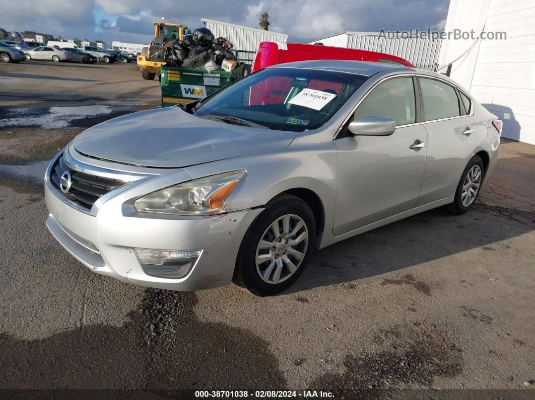 2015 Nissan Altima   Silver vin: 1N4AL3AP8FN323397