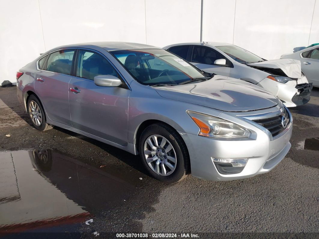 2015 Nissan Altima   Silver vin: 1N4AL3AP8FN323397